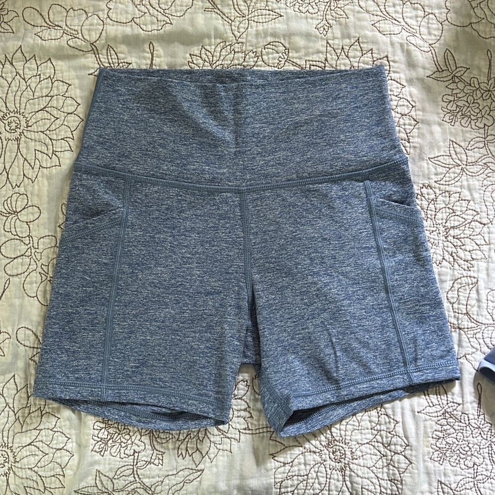 Aerie Offline Hugger 5” Bike Shorts — Heather Blue